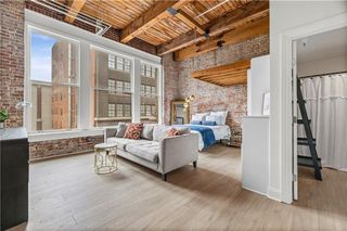 308 W 8th Street 304, Kansas City, MO 64105
