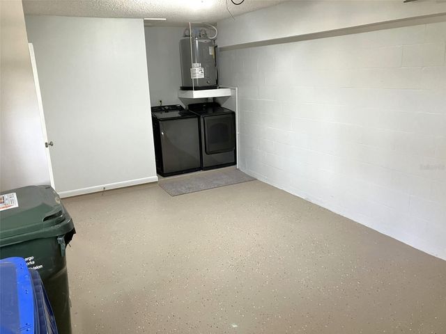 1988 GEORGIA CIRCLE S, Clearwater, FL 33760
