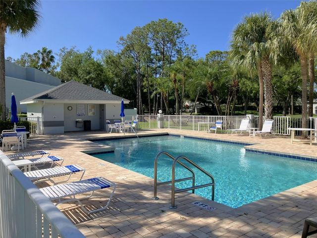 1988 GEORGIA CIRCLE S, Clearwater, FL 33760