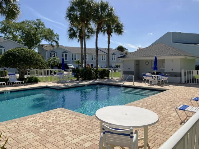 1988 GEORGIA CIRCLE S, Clearwater, FL 33760