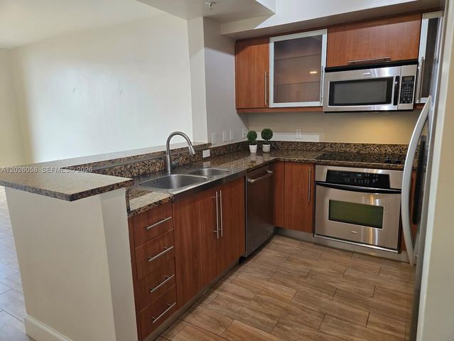 888 S Douglas Rd 1507, Coral Gables, FL 33134