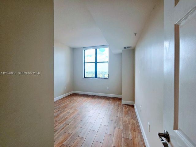 888 S Douglas Rd 1507, Coral Gables, FL 33134