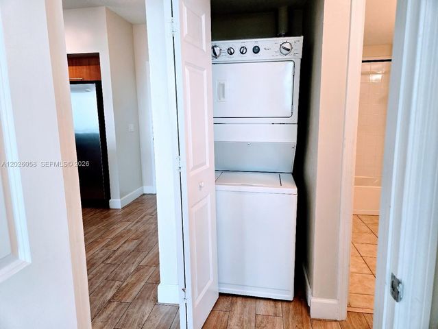 888 S Douglas Rd 1507, Coral Gables, FL 33134