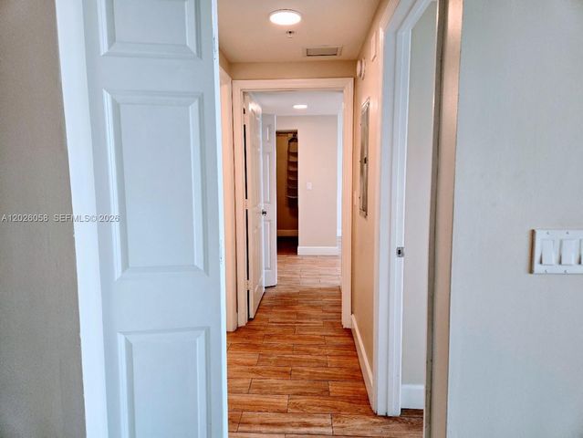 888 S Douglas Rd 1507, Coral Gables, FL 33134
