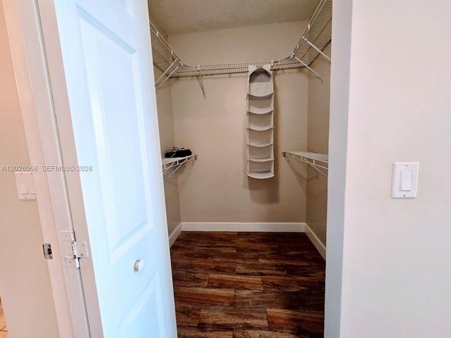 888 S Douglas Rd 1507, Coral Gables, FL 33134