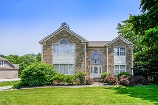 11316 Cleveland Avenue NW, Uniontown, OH 44685