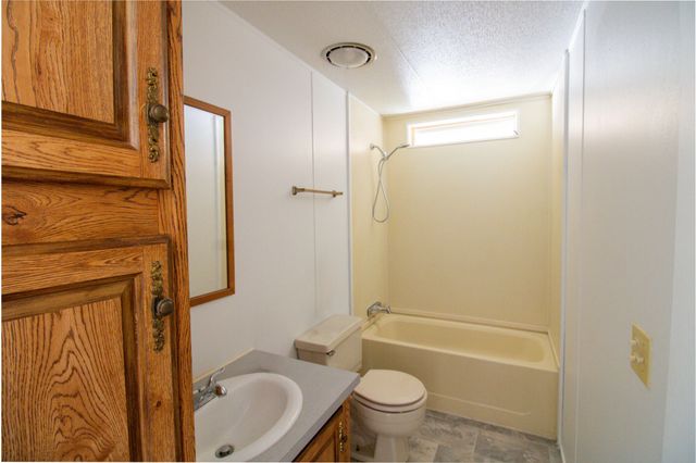 629 Frederick Court, Cave Junction, OR 97523