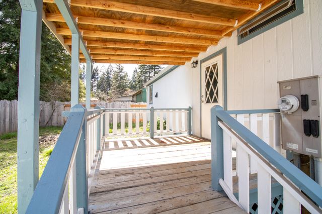 629 Frederick Court, Cave Junction, OR 97523