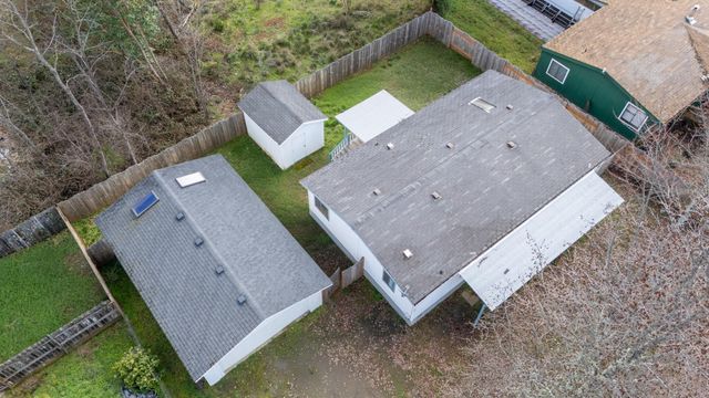 629 Frederick Court, Cave Junction, OR 97523