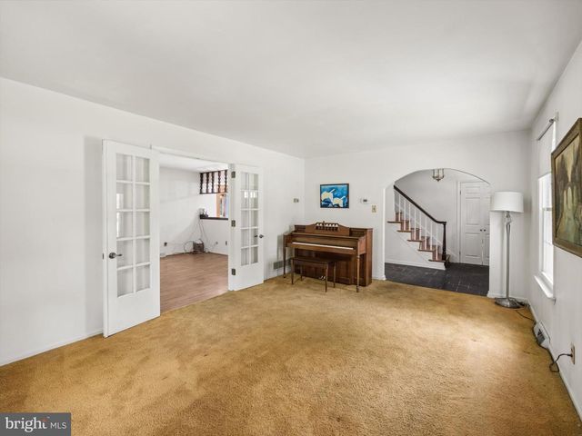 710 WILLOWDALE LN, Kennett Square, PA 19348