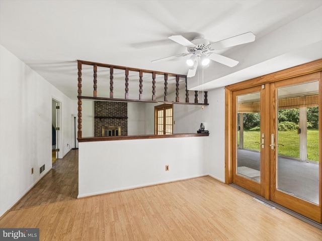 710 WILLOWDALE LN, Kennett Square, PA 19348