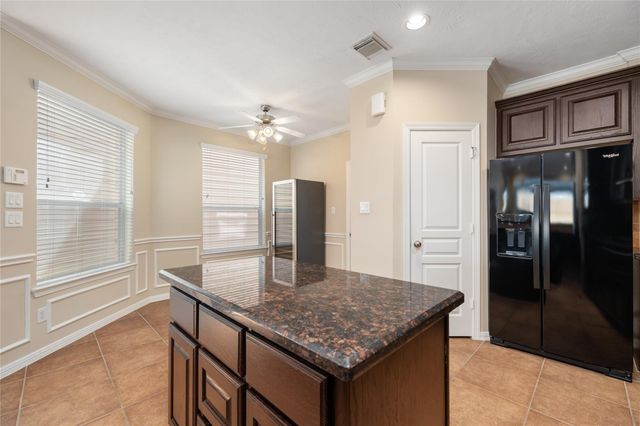 2632 Couch Street, Houston, TX 77008