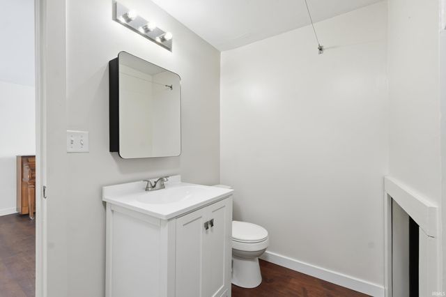 7437 Regina Drive, Fort Wayne, IN 46815