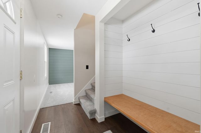 7437 Regina Drive, Fort Wayne, IN 46815