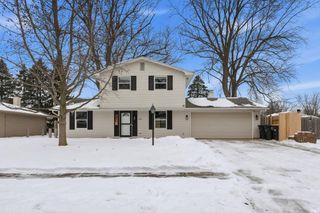 7437 Regina Drive, Fort Wayne, IN 46815