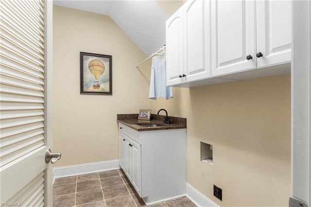 18 Windrock Way, Greensboro, NC 27455