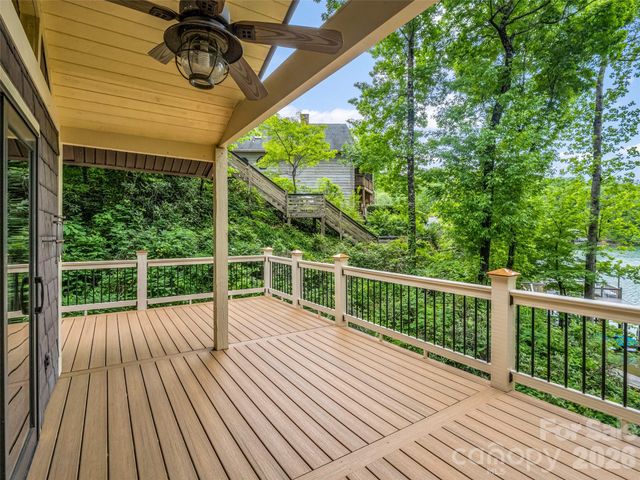 104 Lakeridge Road, Lake Lure, NC 28746