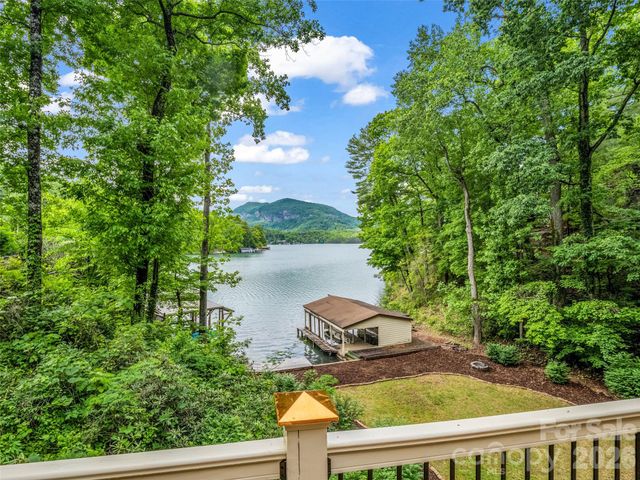 104 Lakeridge Road, Lake Lure, NC 28746