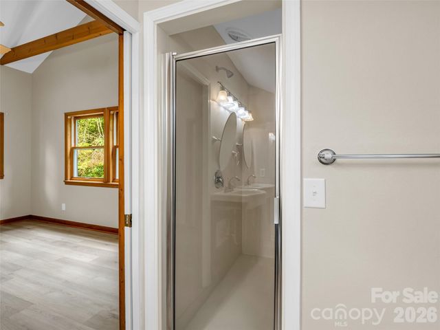 104 Lakeridge Road, Lake Lure, NC 28746