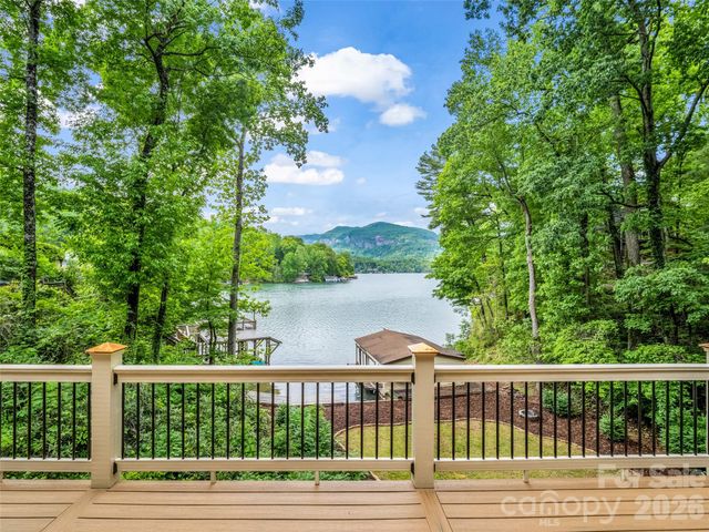 104 Lakeridge Road, Lake Lure, NC 28746