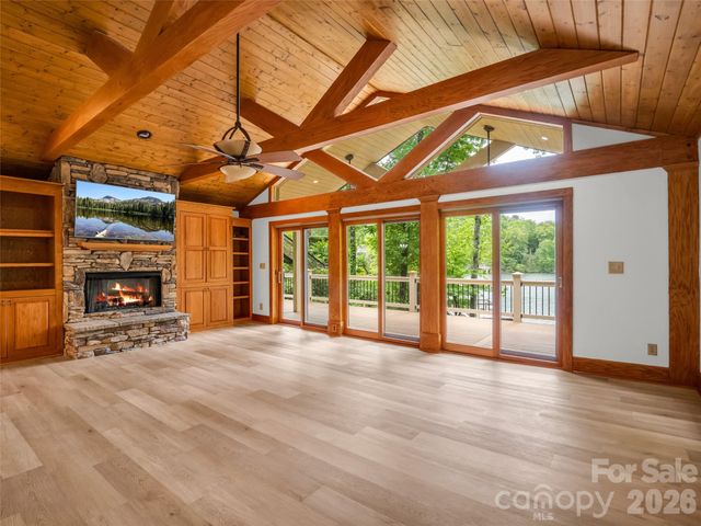 104 Lakeridge Road, Lake Lure, NC 28746
