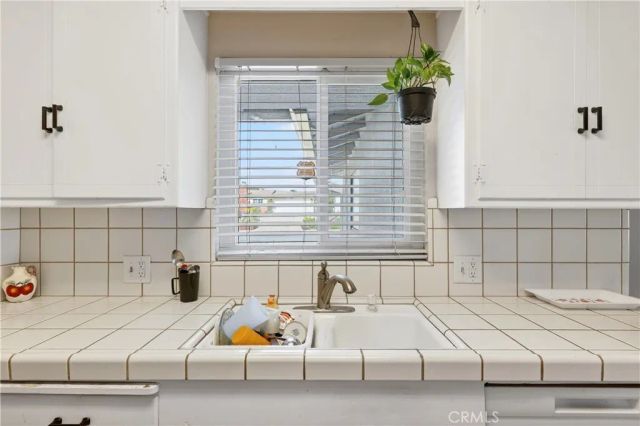 2825 San Pablo Avenue, Bakersfield, CA 93306