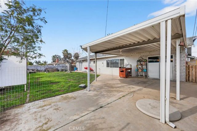 2825 San Pablo Avenue, Bakersfield, CA 93306