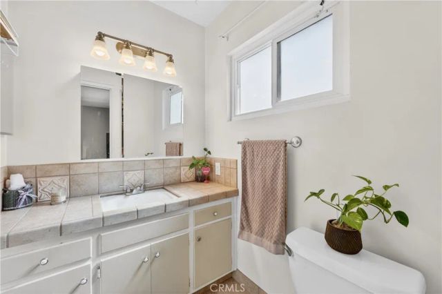 2825 San Pablo Avenue, Bakersfield, CA 93306