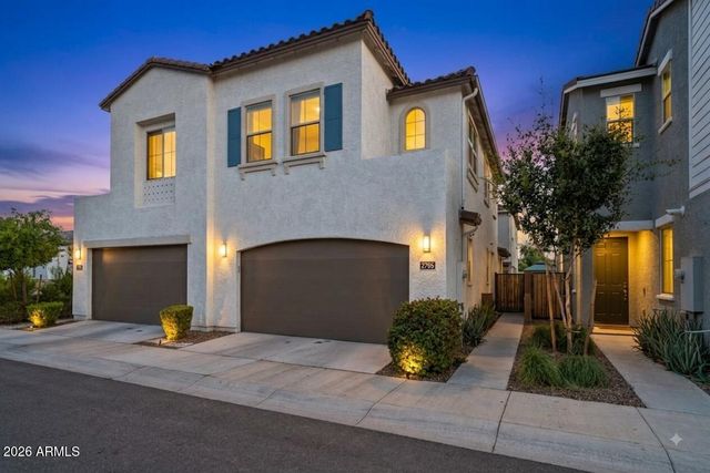 2786 S APACHE Drive, Chandler, AZ 85286