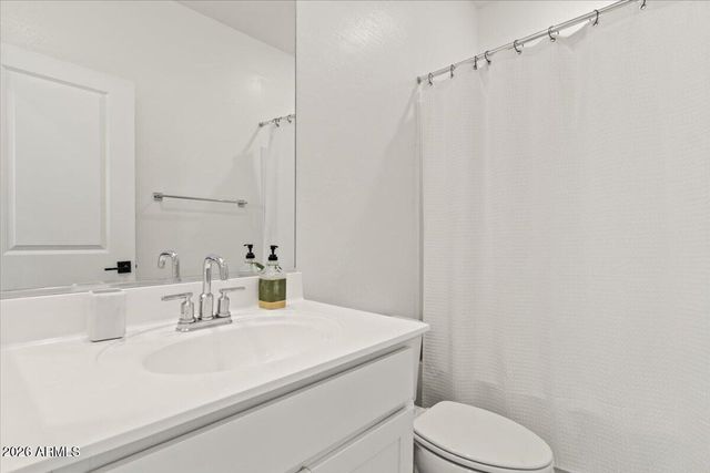 2786 S APACHE Drive, Chandler, AZ 85286