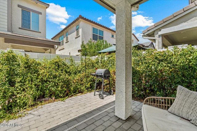 2786 S APACHE Drive, Chandler, AZ 85286