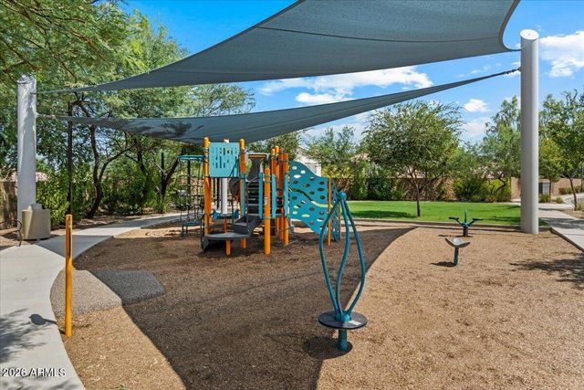 2786 S APACHE Drive, Chandler, AZ 85286
