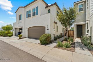 2786 S APACHE Drive, Chandler, AZ 85286