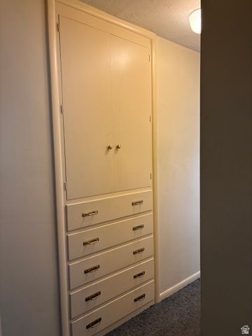 1779 E MOORDALE LN, Holladay, UT 84117