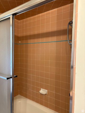 1779 E MOORDALE LN, Holladay, UT 84117