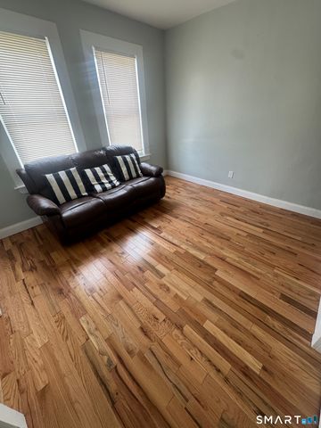 66 Read Street, New Haven, CT 06511