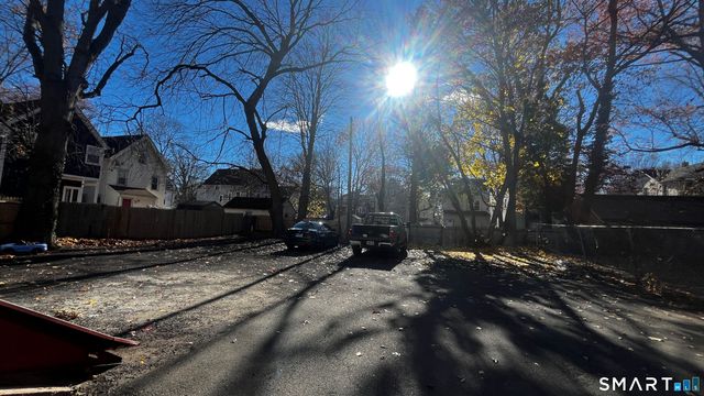 66 Read Street, New Haven, CT 06511