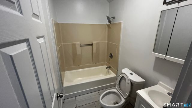 66 Read Street, New Haven, CT 06511