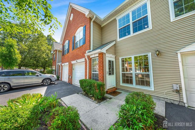 16 Lee Court 405, Plainsboro, NJ 08536
