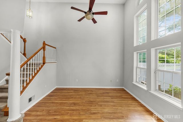 16 Lee Court 405, Plainsboro, NJ 08536