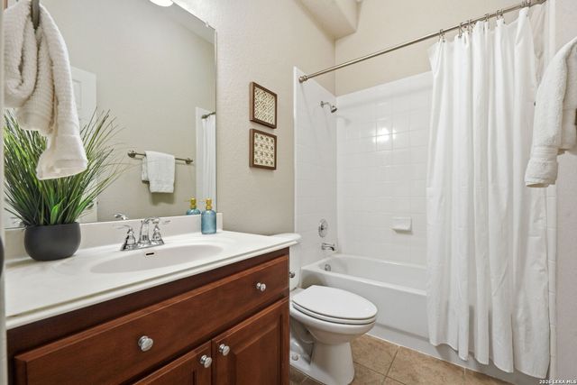 819 Tiger Lily, San Antonio, TX 78260