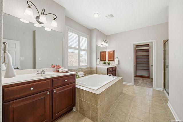 819 Tiger Lily, San Antonio, TX 78260