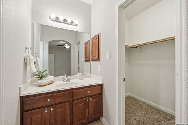 819 Tiger Lily, San Antonio, TX 78260