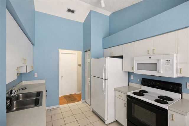 4841 9TH AVENUE E, Bradenton, FL 34208