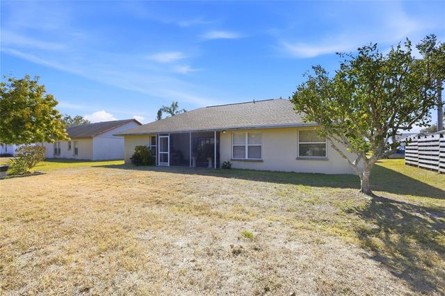 4841 9TH AVENUE E, Bradenton, FL 34208