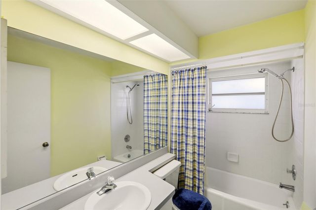 4841 9TH AVENUE E, Bradenton, FL 34208