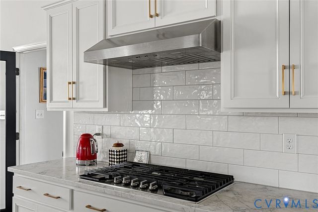 2222 Osborne Hill Dr, Rockville, VA 23146