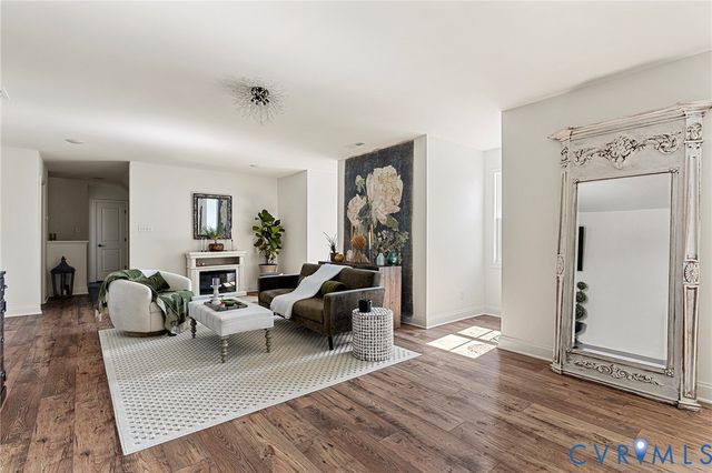 2222 Osborne Hill Dr, Rockville, VA 23146