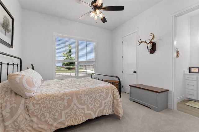 1602 Hunt DR, Salado, TX 76571