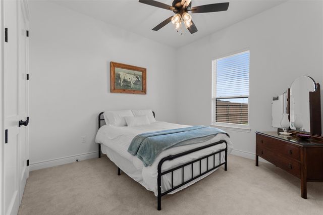 1602 Hunt DR, Salado, TX 76571